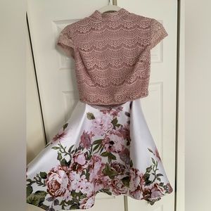 Pink/plum women’s two piece dress